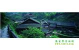 張家界、天子山、寶峰湖/黃龍洞、鳳凰古城、德夯大峽谷 苗族風情五日游