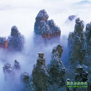 單獨(dú)成團(tuán)H線：張家界、天子山、寶峰湖、天門山、鳳凰古城純玩四晚五日游
