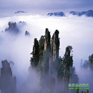 【純玩拼團(tuán)線路】張家界、天門山、黃龍洞、鳳凰古城全景散拼純玩五日游