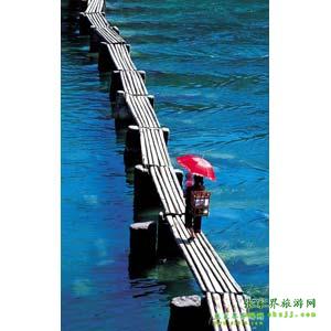 【長(zhǎng)沙往返尊惠系列1】：張家界、天子山、鳳凰、韶山、長(zhǎng)沙三晚四日游